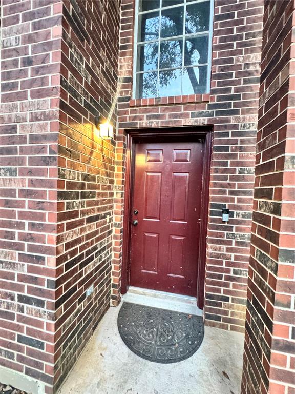 2702 Dovewood Lane