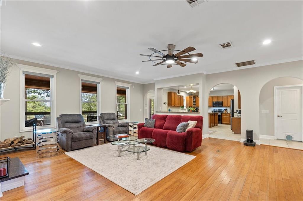550 League Line Road, Smithville, Texas image 11