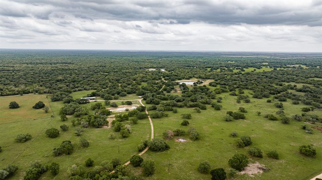 3814 County Road 19, Hallettsville, Texas image 33