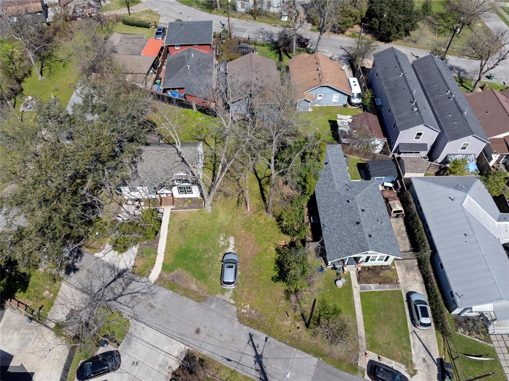 Kennon Street, Houston, Texas image 11