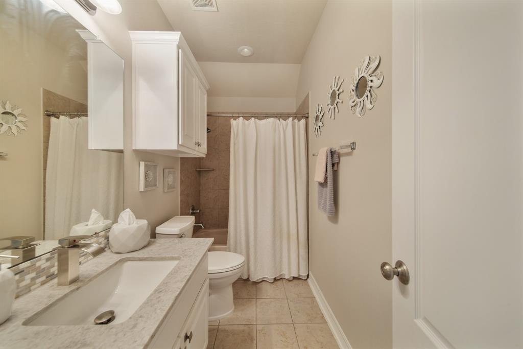 6919 Pine Top Lane, Missouri City, Texas image 29