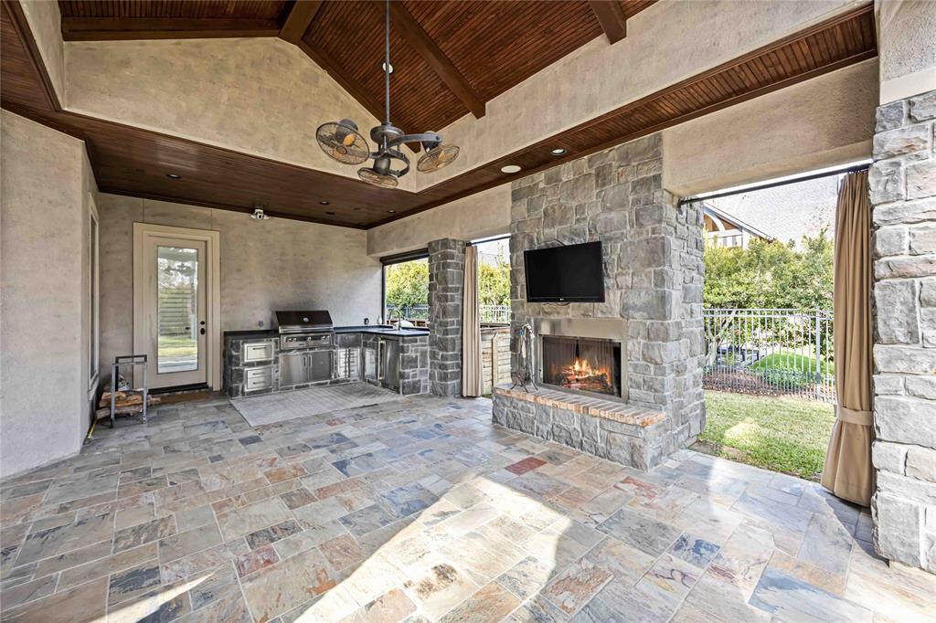 8134 Beckett Creek Lane, Humble, Texas image 42