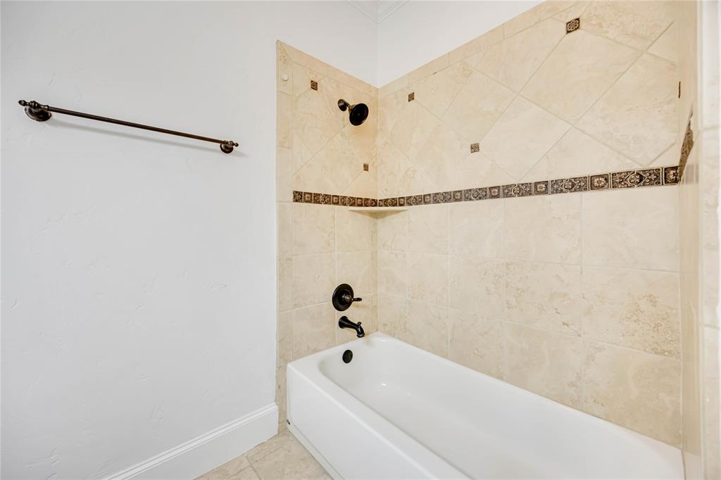 8134 Beckett Creek Lane, Humble, Texas image 38
