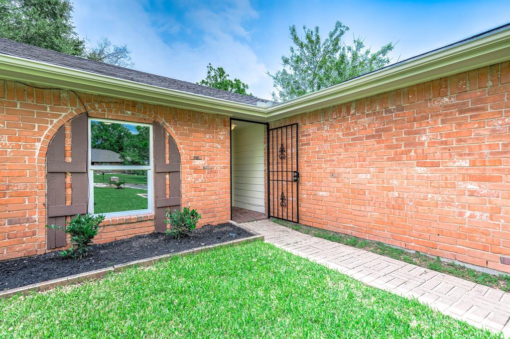 519 Fawnwood Drive Drive, Missouri City, Texas image 4