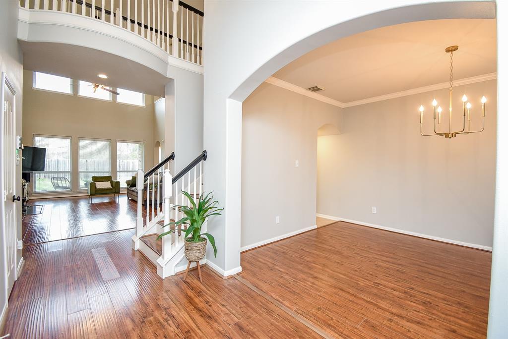 1638 Brookstone Lane, Sugar Land, Texas image 6
