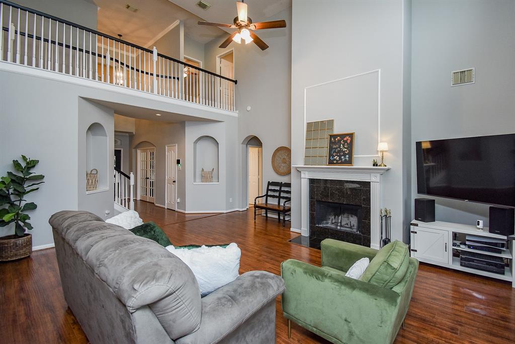 1638 Brookstone Lane, Sugar Land, Texas image 13