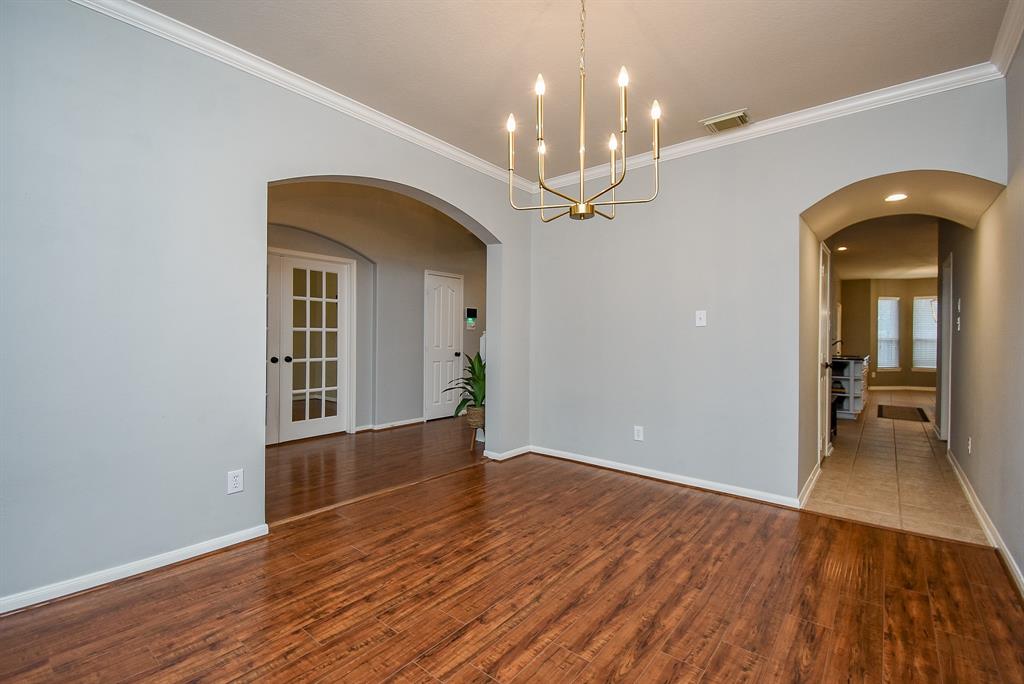 1638 Brookstone Lane, Sugar Land, Texas image 9