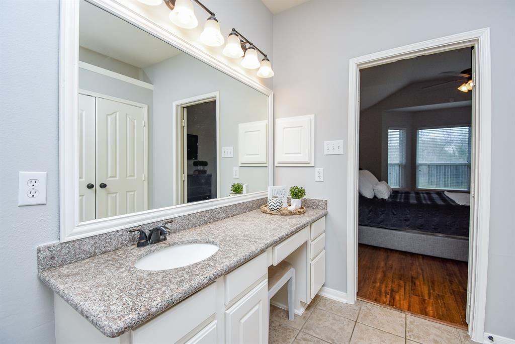 1638 Brookstone Lane, Sugar Land, Texas image 29