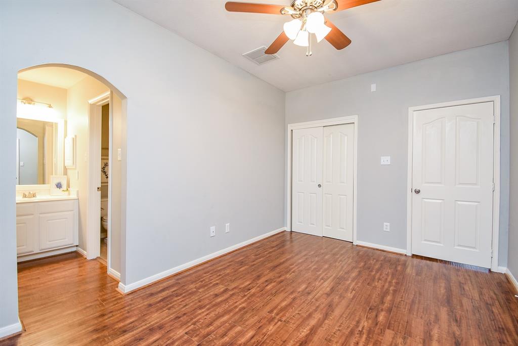 1638 Brookstone Lane, Sugar Land, Texas image 36