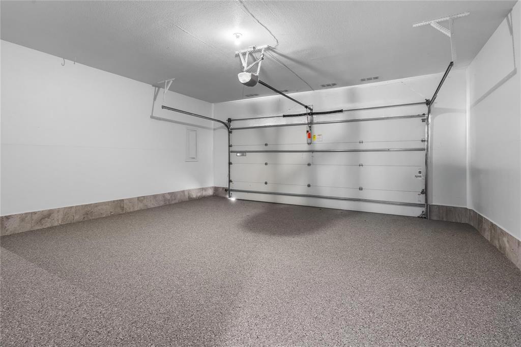 9376 Briar Forest Drive, Houston, Texas image 31
