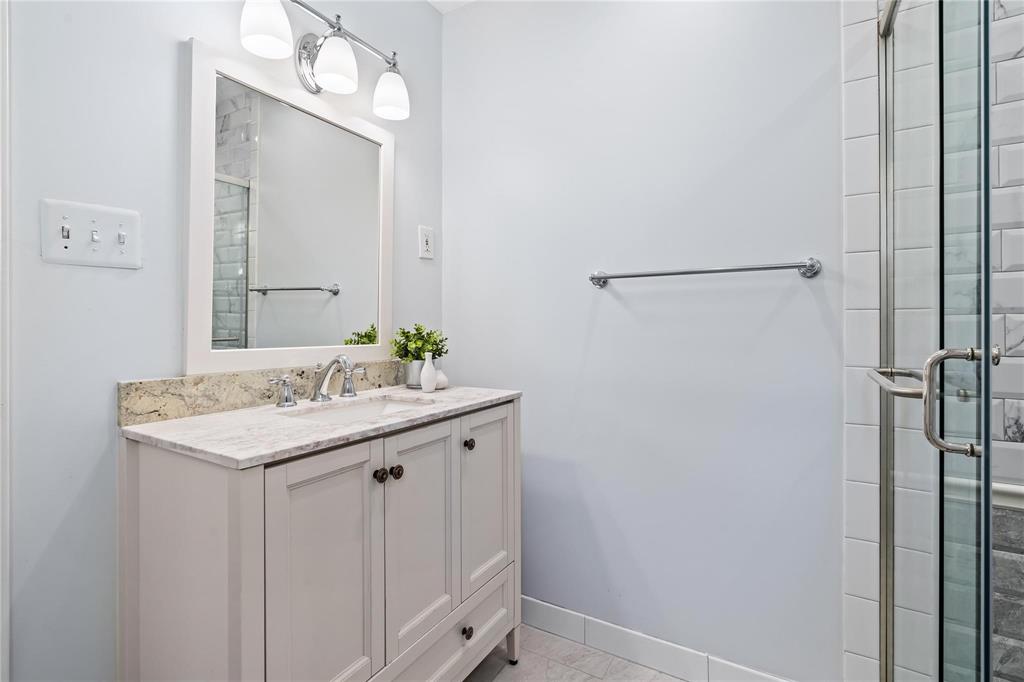 9376 Briar Forest Drive, Houston, Texas image 24