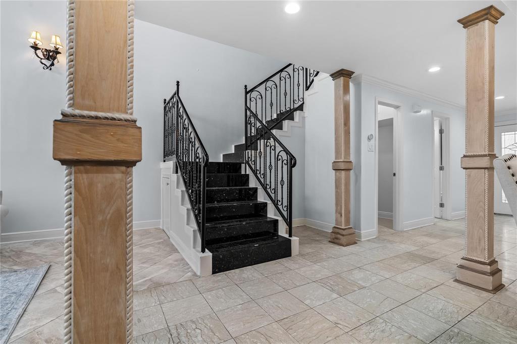 9376 Briar Forest Drive, Houston, Texas image 18