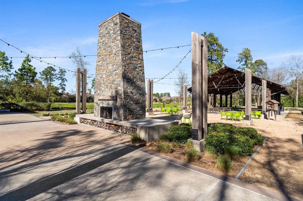 13007 Papineau Woods Drive, Humble, Texas image 40