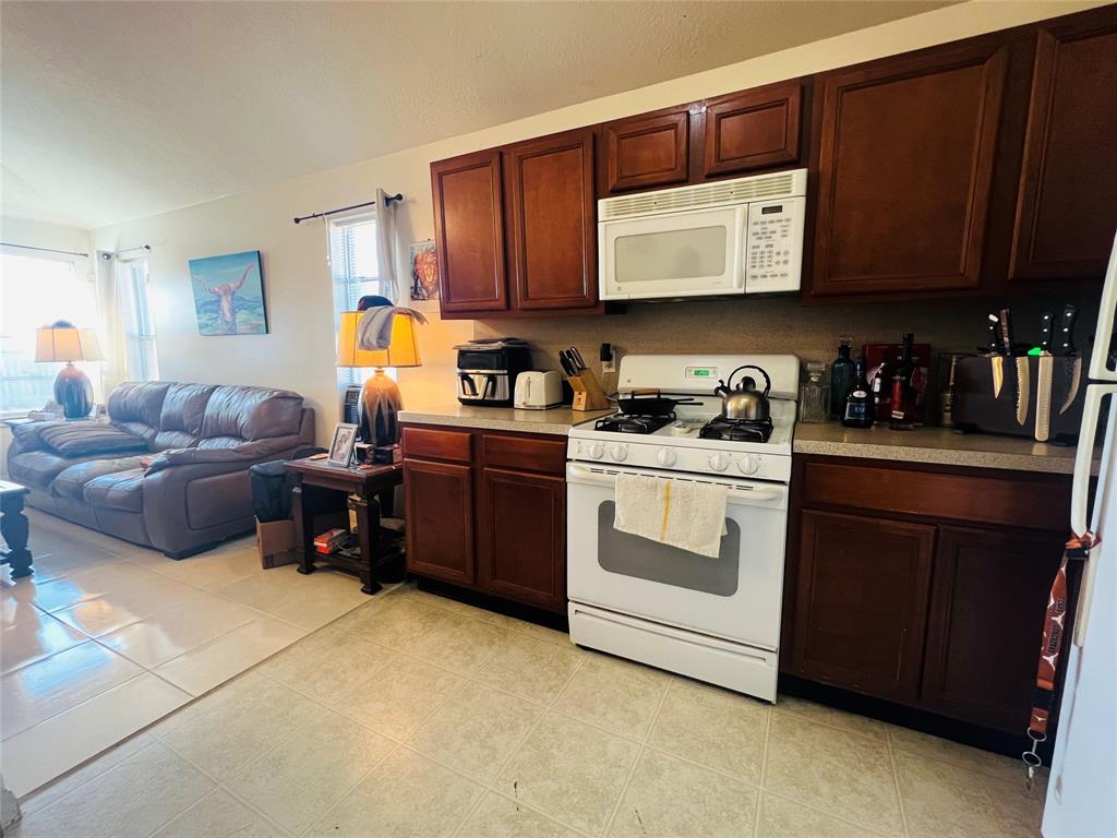 5827 Hatfield Glen Drive, Katy, Texas image 8