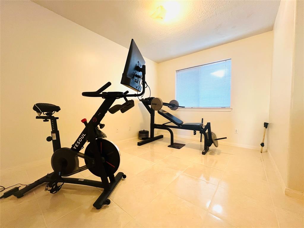 5827 Hatfield Glen Drive, Katy, Texas image 12