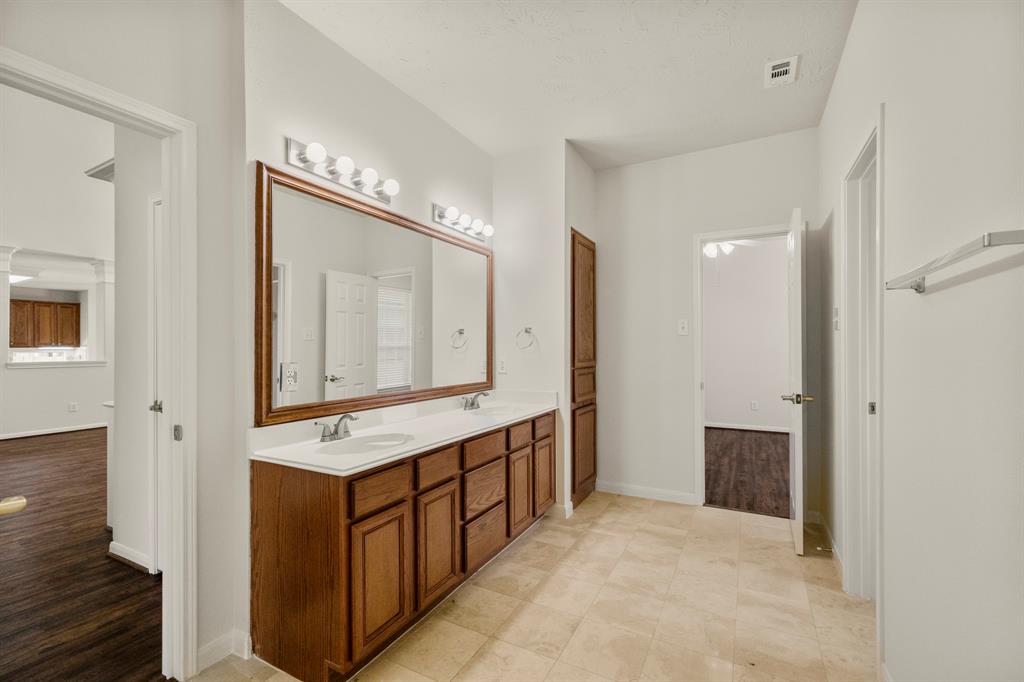 3407 Marywood Drive, Spring, Texas image 21