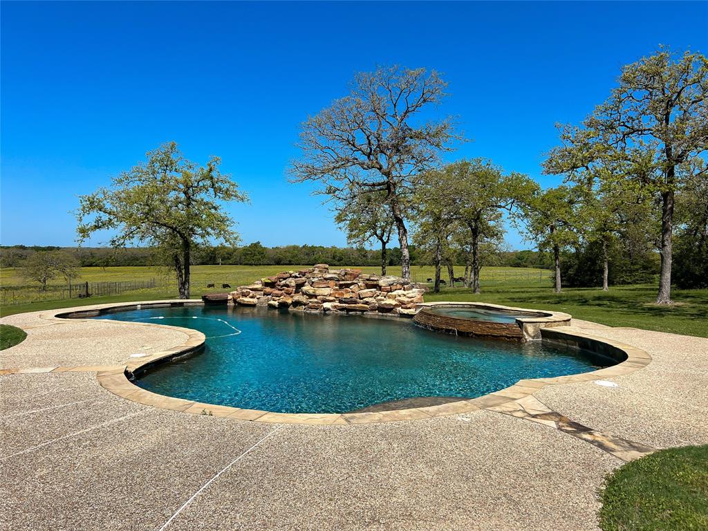 1594 Fm 1147, Marquez, Texas image 6