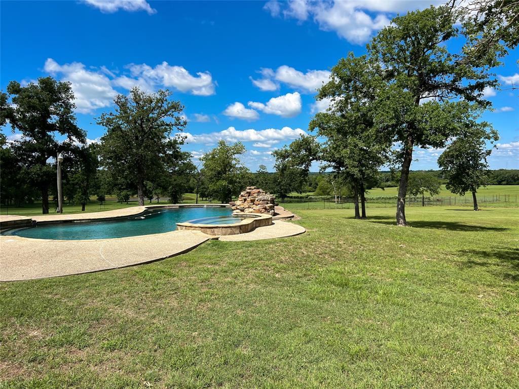 1594 Fm 1147, Marquez, Texas image 6