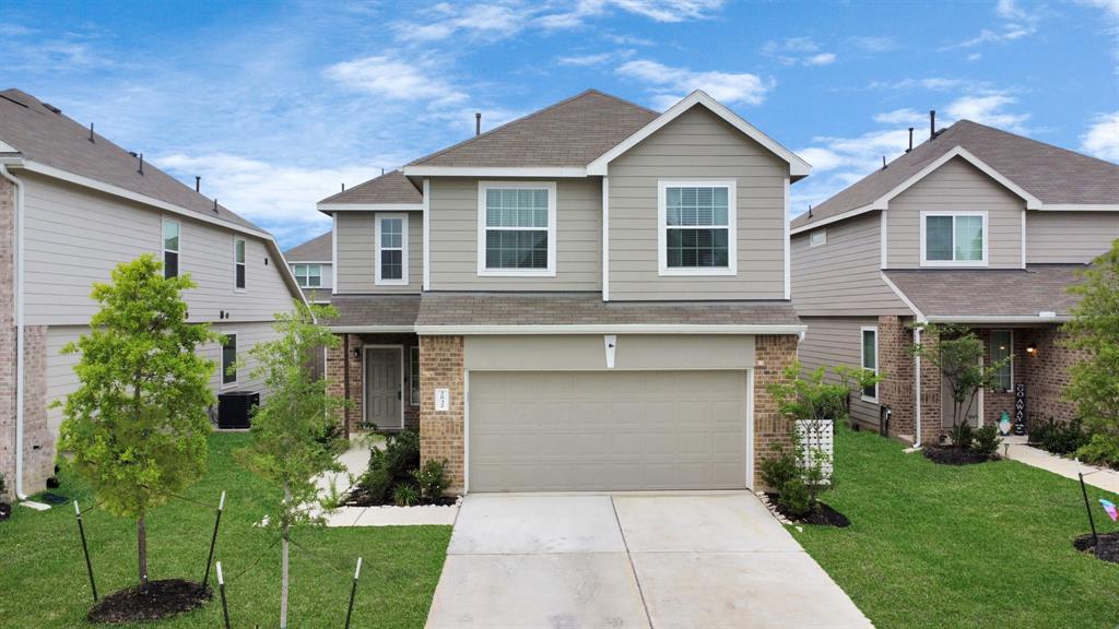 2832 MADISON Drive