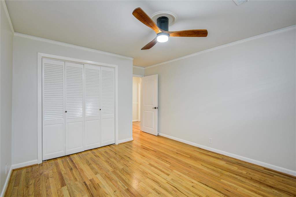 5007 Redstart Street, Houston, Texas image 25