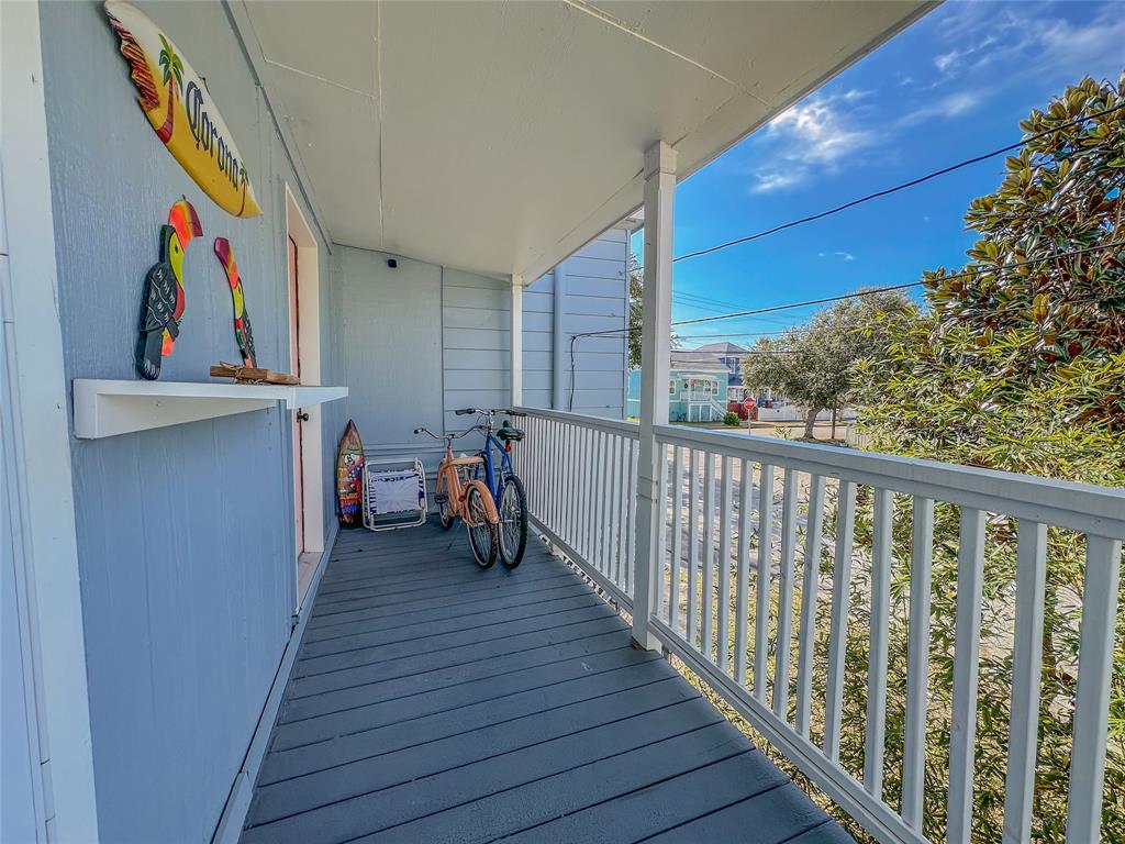 3128 Avenue N, Galveston, Texas image 32