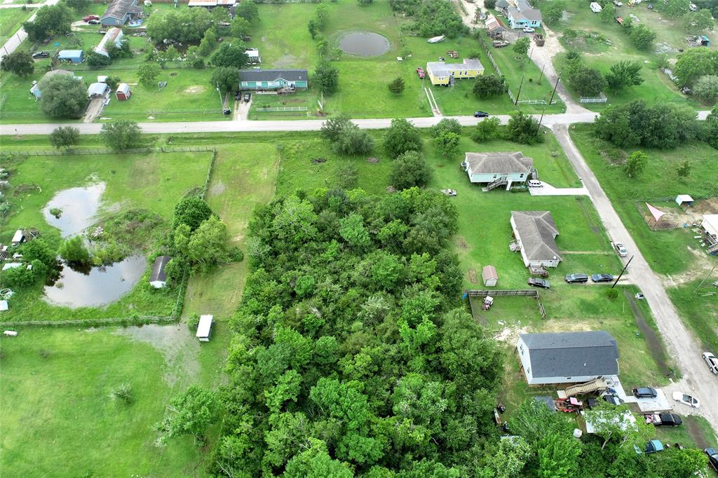 Moore Road, Hitchcock, Texas image 3