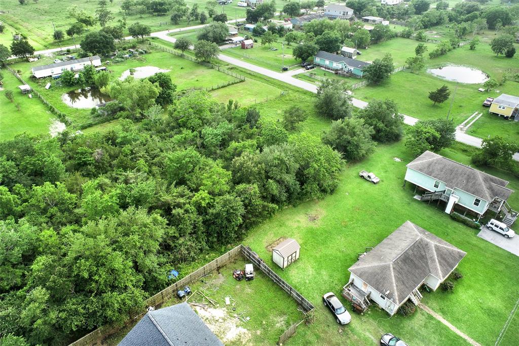 Moore Road, Hitchcock, Texas image 8