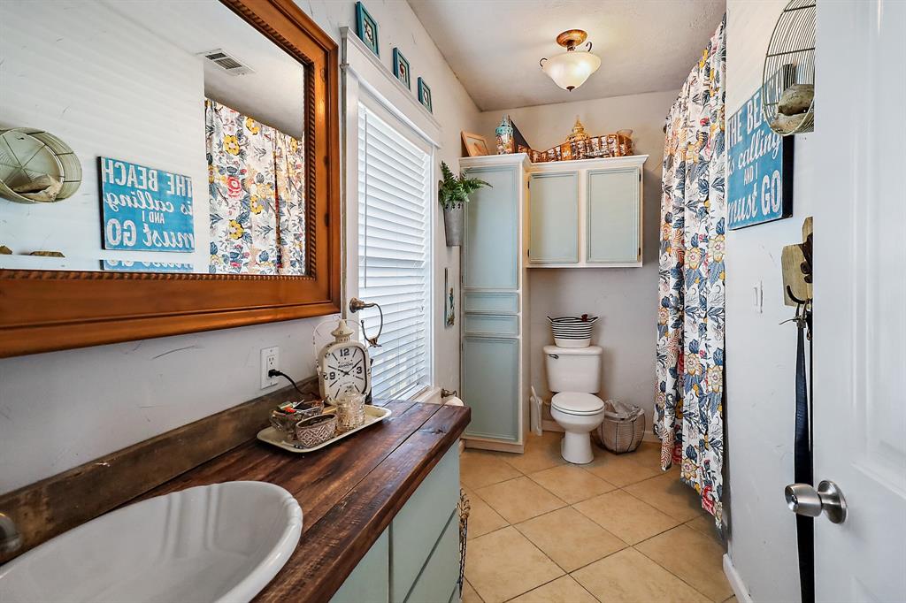 13659 Todd Road, Winnie, Texas image 18