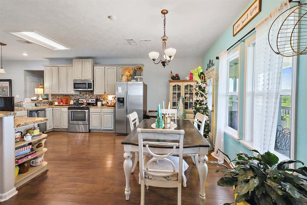 13659 Todd Road, Winnie, Texas image 11