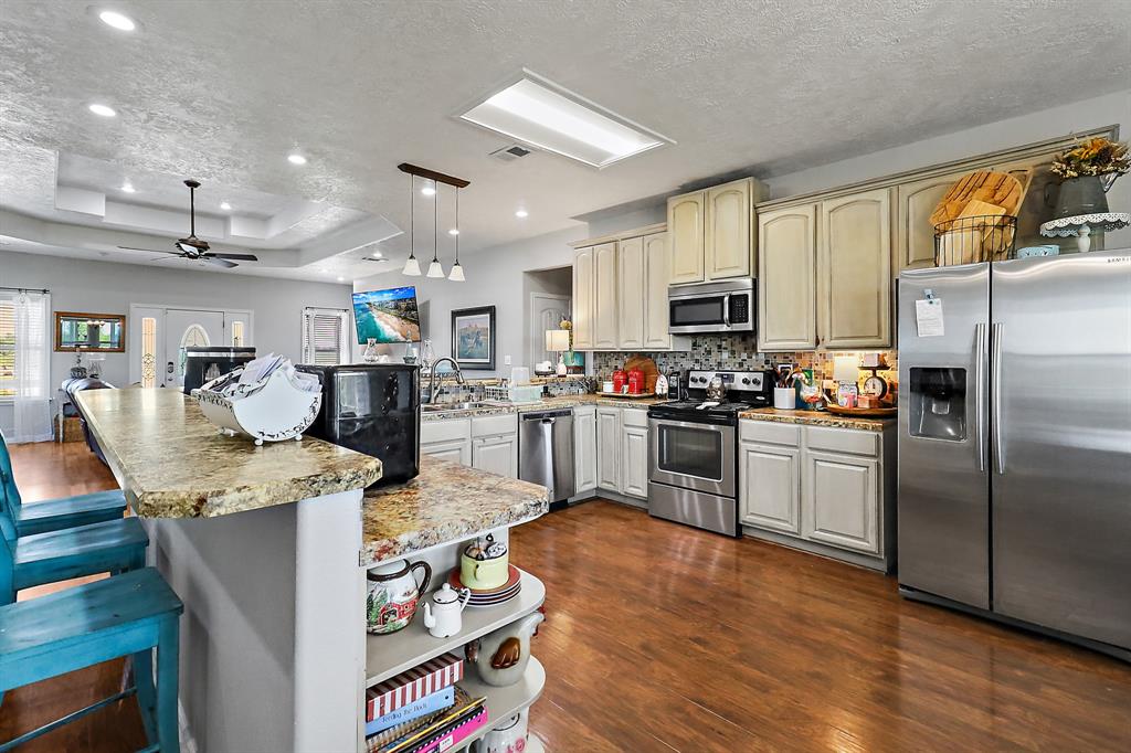 13659 Todd Road, Winnie, Texas image 8