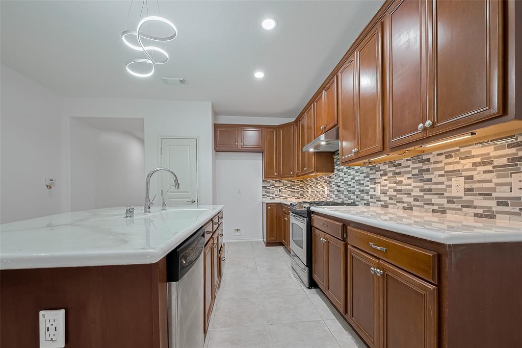 24543 Carlton Springs Lane, Katy, Texas image 11