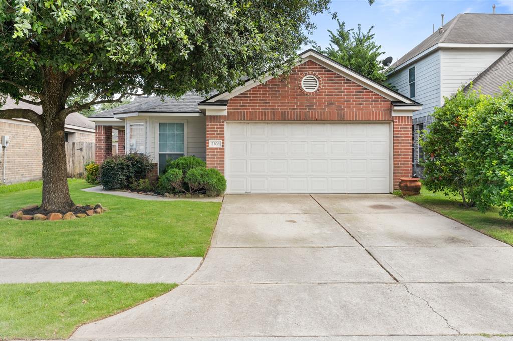 2306 Urban Forest Court, Spring, Texas image 2