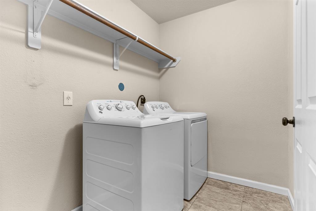 2306 Urban Forest Court, Spring, Texas image 22