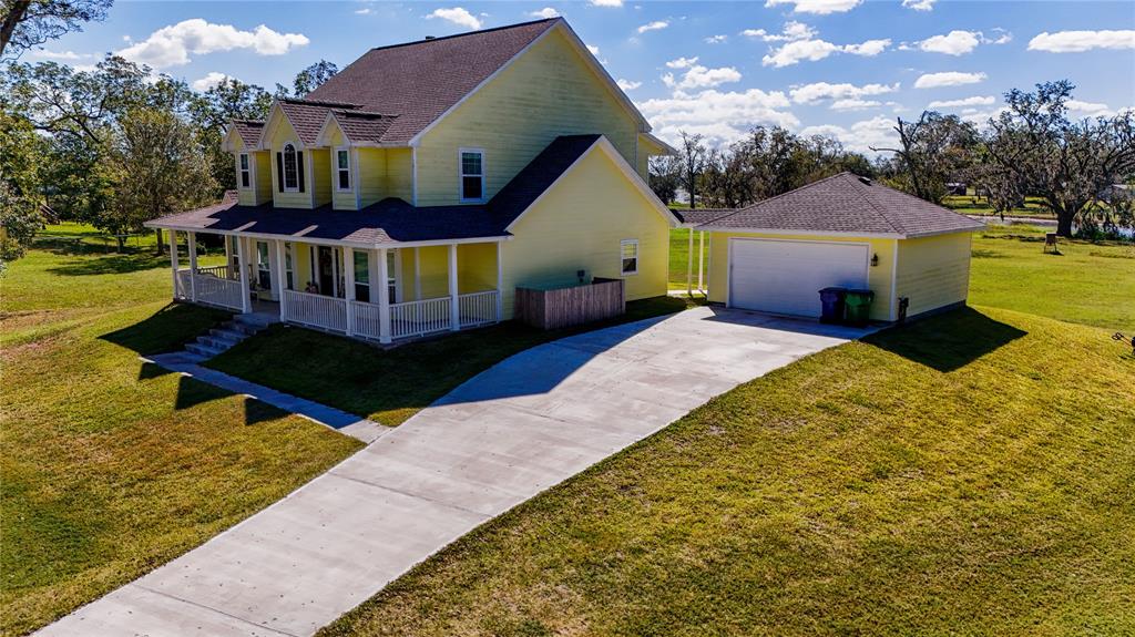 1108 Saddlehorn Bend, Angleton, Texas image 30