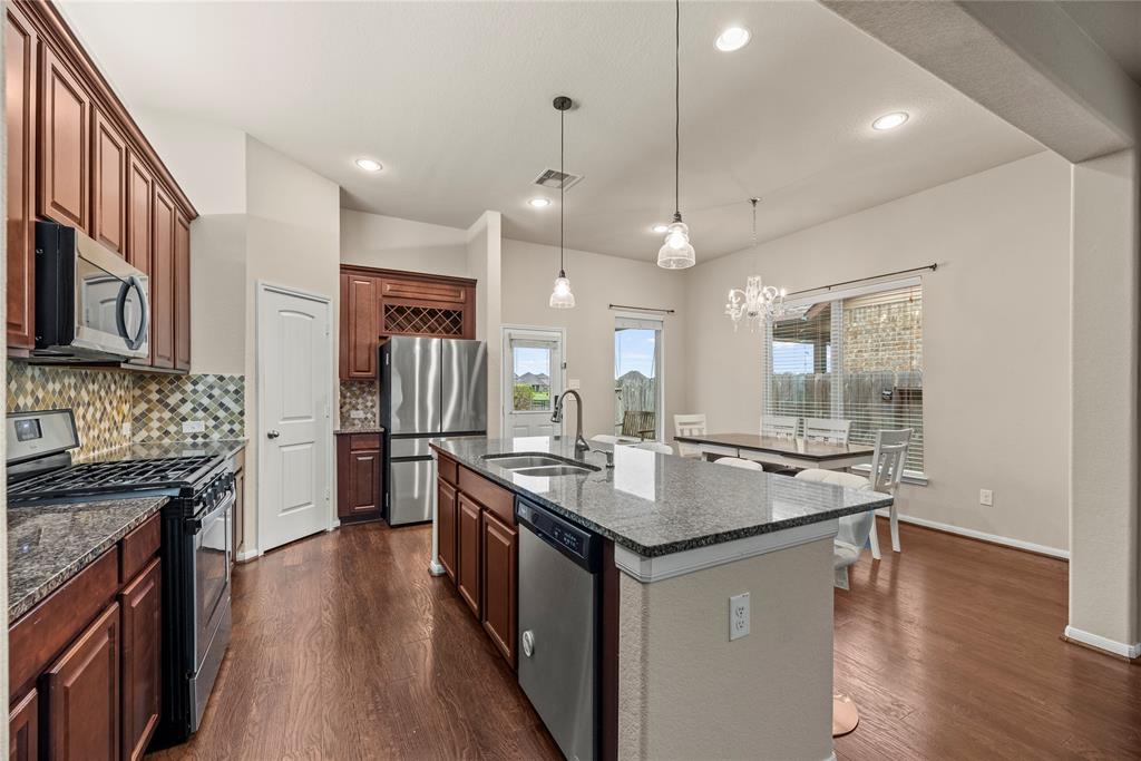 5331 Rue Dela Croix Drive, Katy, Texas image 10