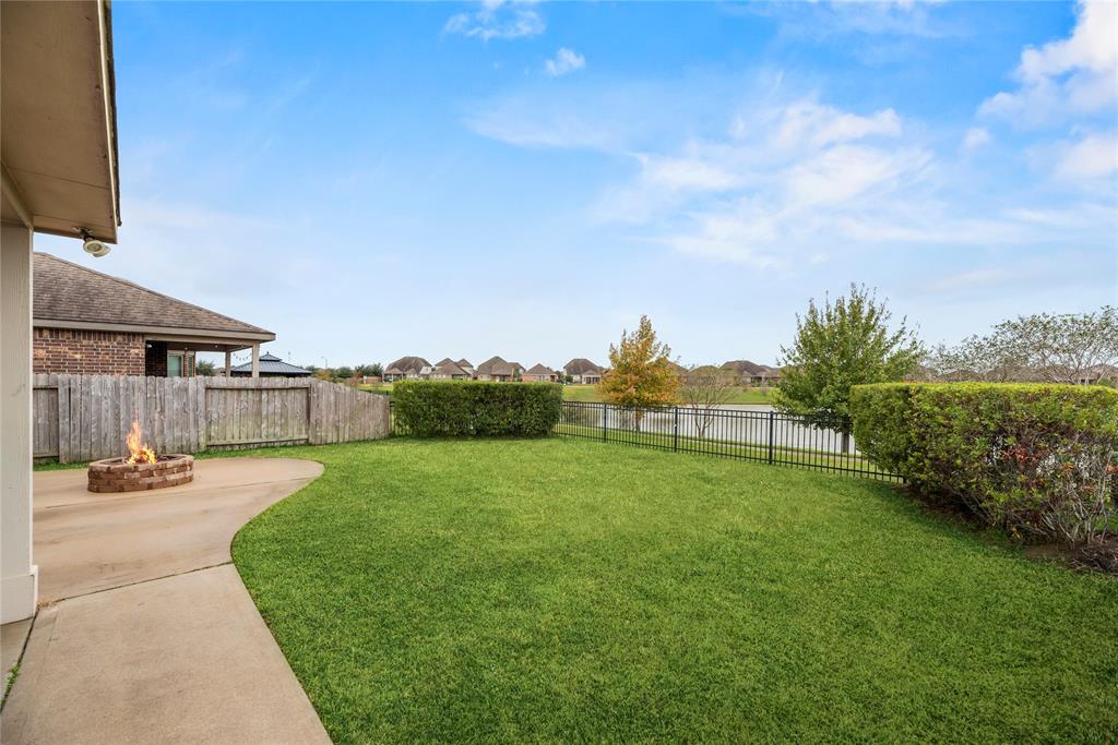 5331 Rue Dela Croix Drive, Katy, Texas image 23