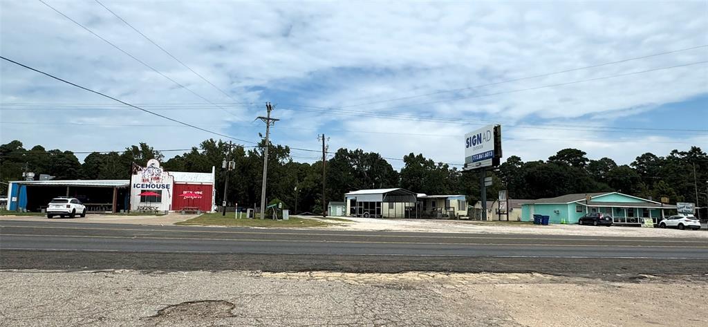 13062 Us Highway 190, Onalaska, Texas image 1