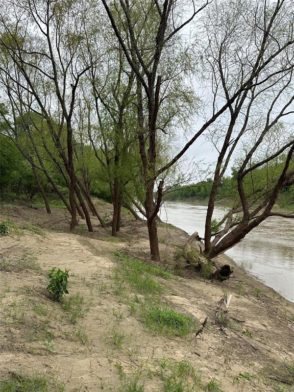 2662 Private Road 1195