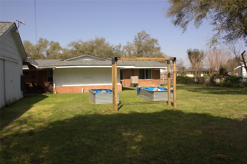 109 22nd Avenue, Texas City, Texas image 22