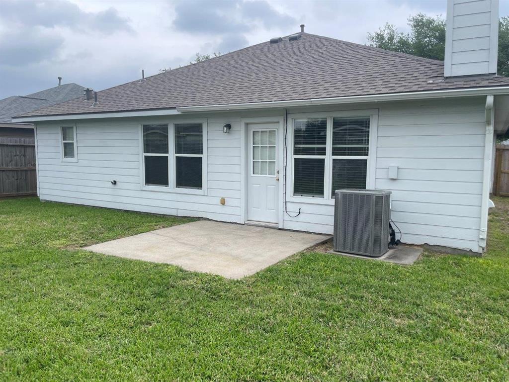 23 N Golden Oak Drive, Texas City, Texas image 18