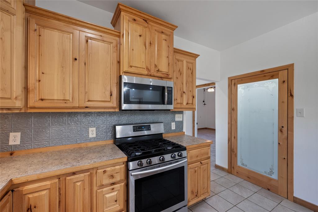 1193 Felix Currie Road, Oakhurst, Texas image 10