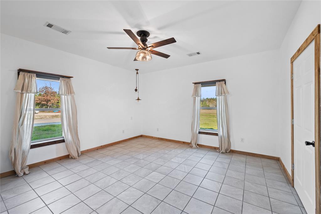1193 Felix Currie Road, Oakhurst, Texas image 11