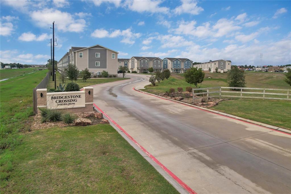 21155 Gosling Road 22A-D