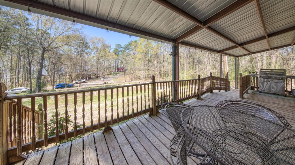 986 County Road 4921, Etoile, Texas image 6