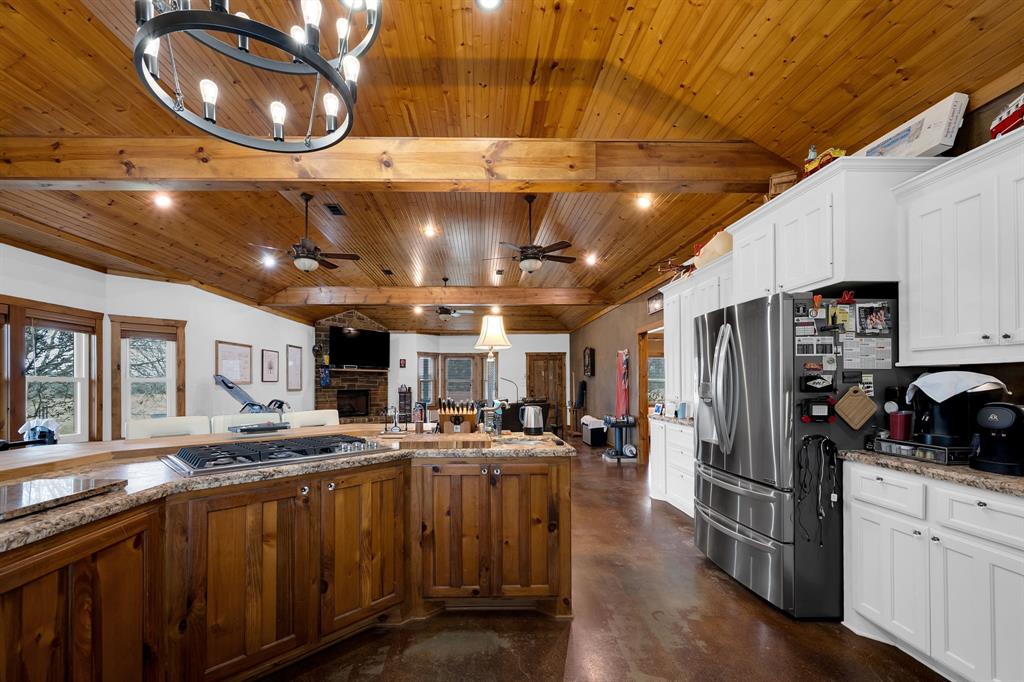 500 County Road 2276, Cleveland, Texas image 14