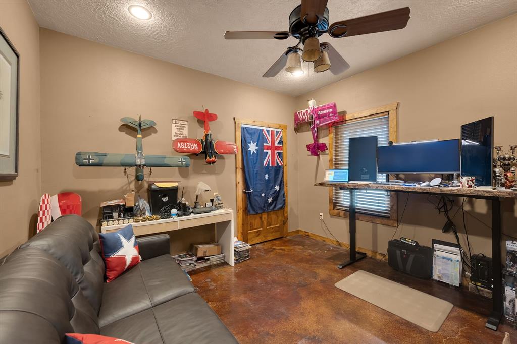 500 County Road 2276, Cleveland, Texas image 23