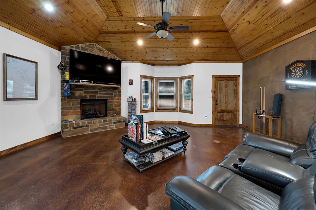 500 County Road 2276, Cleveland, Texas image 6