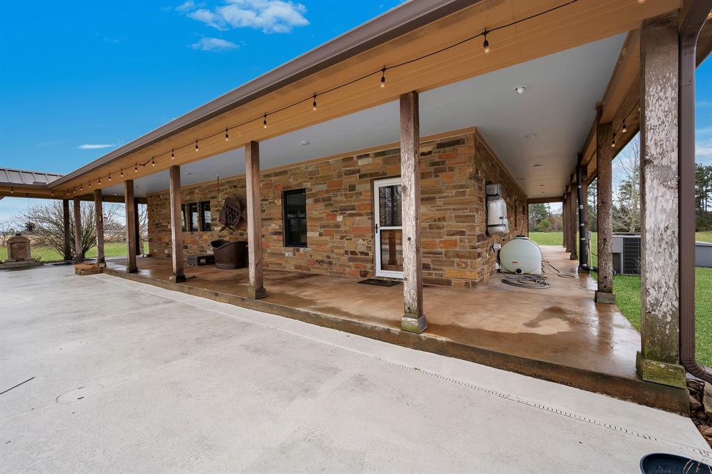 500 County Road 2276, Cleveland, Texas image 26
