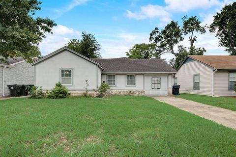 Single Family Residence in Houston TX 3548 Ruth Street.jpg