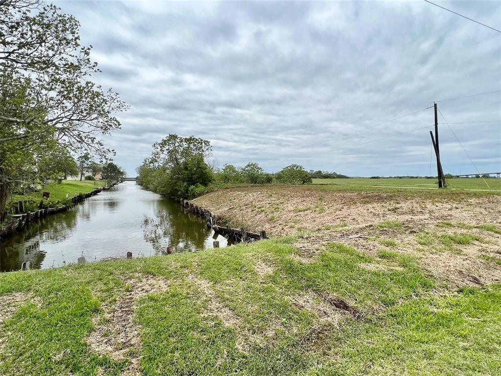 Stewert, Freeport, Texas image 9